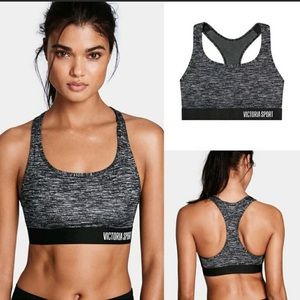 NWOT Victoria’s secret sports bra M